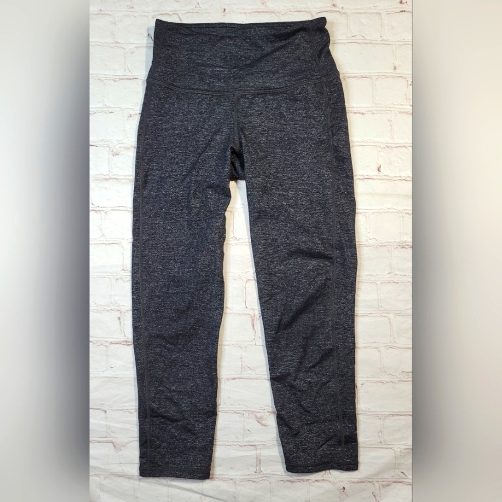 Athleta Chaturanga Capri Crop Leggings Size XXS Charcoal Black Womans 305922